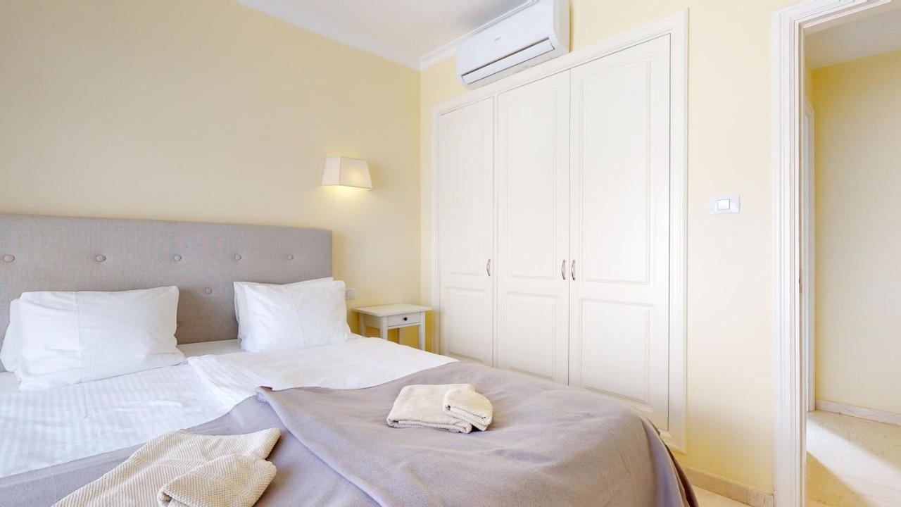 Schoene Wohnung Direkt Am Meer Mit Meerblick, Wlan Puerto De Mogan Kültér fotó