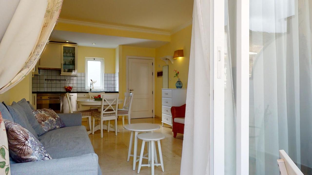 Schoene Wohnung Direkt Am Meer Mit Meerblick, Wlan Puerto De Mogan Kültér fotó